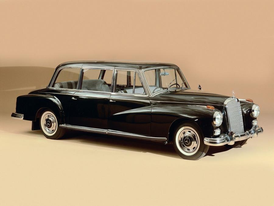  Mercedes-Benz 300d Pullman Limousine 1960 года  (фото 1 из 2)